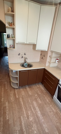 Продажа: крупногабаритной 2-х комнатной сталинки, Макеевка, ул. Депутатская ( дк якхз, Молоко) Макеевка