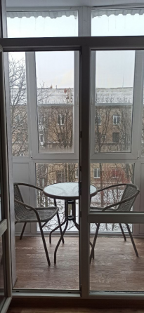 Продажа: крупногабаритной 2-х комнатной сталинки, Макеевка, ул. Депутатская ( дк якхз, Молоко) Макеевка