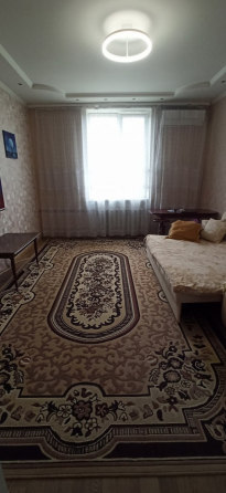 Продажа: крупногабаритной 2-х комнатной сталинки, Макеевка, ул. Депутатская ( дк якхз, Молоко) Макеевка