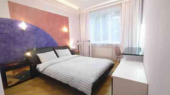 Сдаётся 2-х комнатная квартира в Калининском районе на длительный срок. Донецк