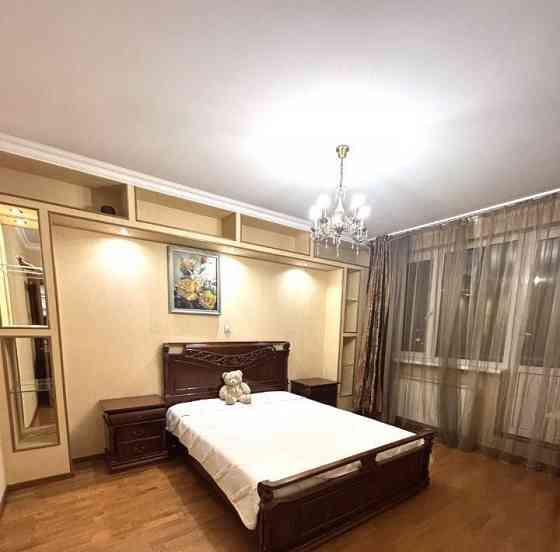 Сдается 3-комнатная квартира в Петровском районе Донецка! Донецк