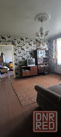 Продам 2 ком квартиру на земле Гвардейка, Ласточка. Макеевка - изображение 1