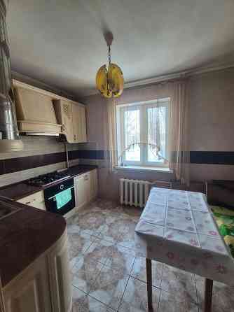 продам 4-х комнатную квартиру Донецк мкр текстильщик ул.высоцкого 12 Донецк