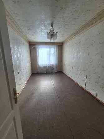 продам 4-х комнатную квартиру Донецк мкр текстильщик ул.высоцкого 12 Донецк