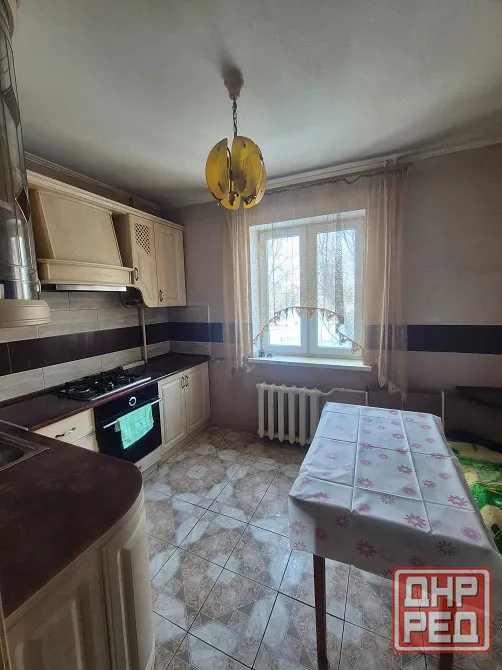 продам 4-х комнатную квартиру Донецк мкр текстильщик ул.высоцкого 12 Донецк - изображение 1