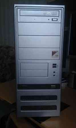 Двух ядерный компьютер на 3.00 Ггц в сборе. Донецк