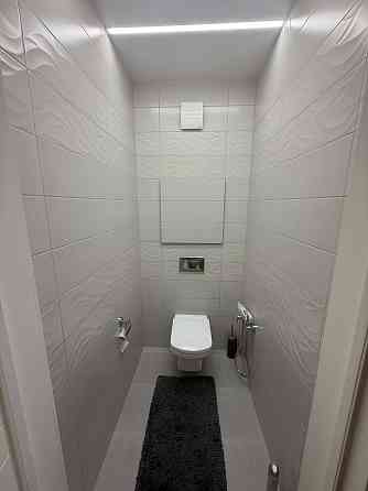 Сдам Просторную однокомнатную квартиру. этаж 2/5. Расположена в Киевском районе,ориентир Донецк Сити Донецк