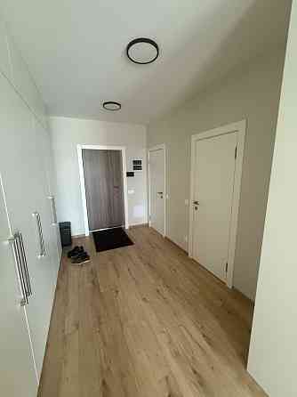 Сдам Просторную однокомнатную квартиру. этаж 2/5. Расположена в Киевском районе,ориентир Донецк Сити Донецк