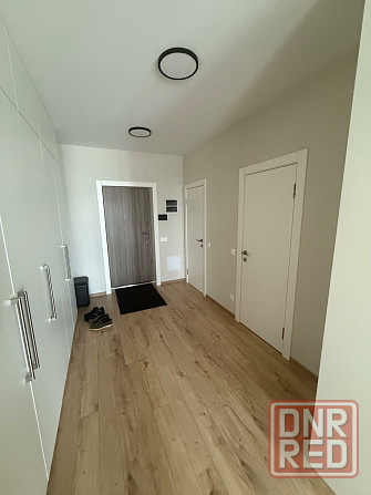 Сдам Просторную однокомнатную квартиру. этаж 2/5. Расположена в Киевском районе,ориентир Донецк Сити Донецк - изображение 1