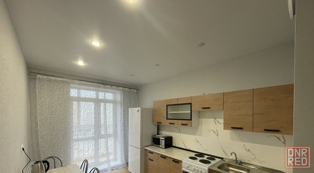 Сдаю однокомнатную квартиру 46.0 м² этаж 8 город Донецк, Ленинский район, ориентир цирк "Космос". Донецк - изображение 2