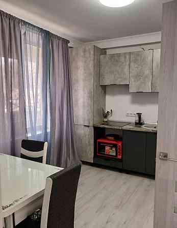 Сдам двушку в Кальмиусском районе Мариуполь