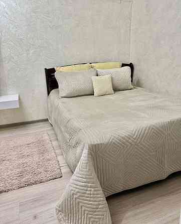 Сдается:2-комнатная квартира Этаж: 4 Район:Киевский Стоимость:28000 Залог:28000 Донецк