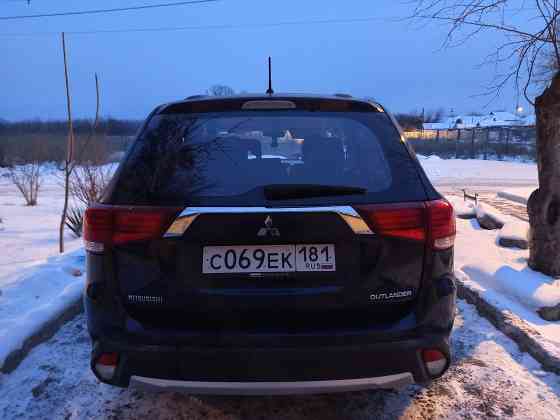 Продам аутлендер 7 местный Луганск