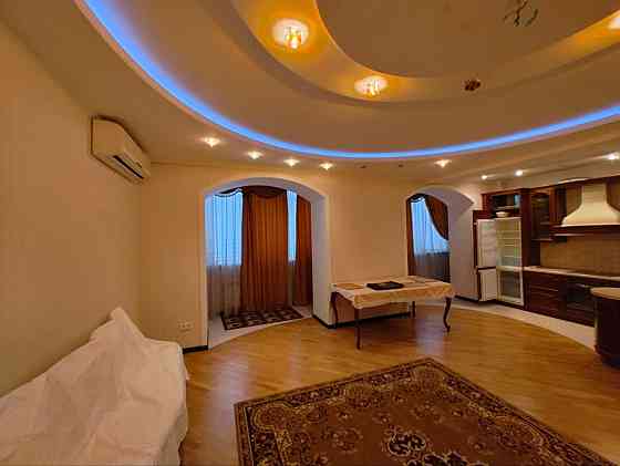 Продается уютная квартира в жилом комплексе "Замковый" в Донецке. Донецк