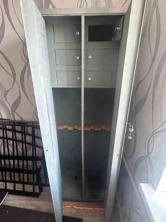 Продам сейф на 4 привода Макеевка