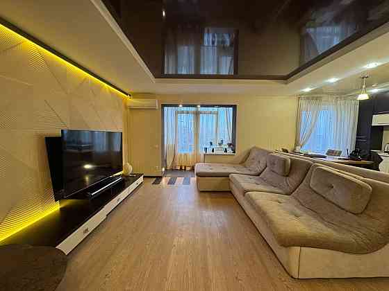 Крупногабаритная 3-х квартира 77кв.м ул.Бахмутская Мариуполь