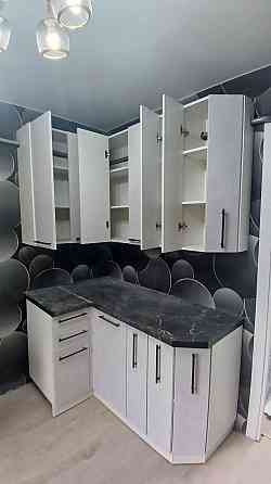 Угловая кухня Нувель 1,2*1,56м в цвете бетон белый Макеевка