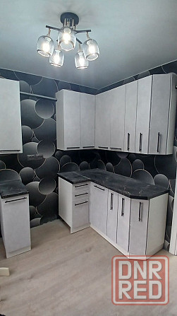 Угловая кухня Нувель 1,2*1,56м в цвете бетон белый Макеевка - изображение 1