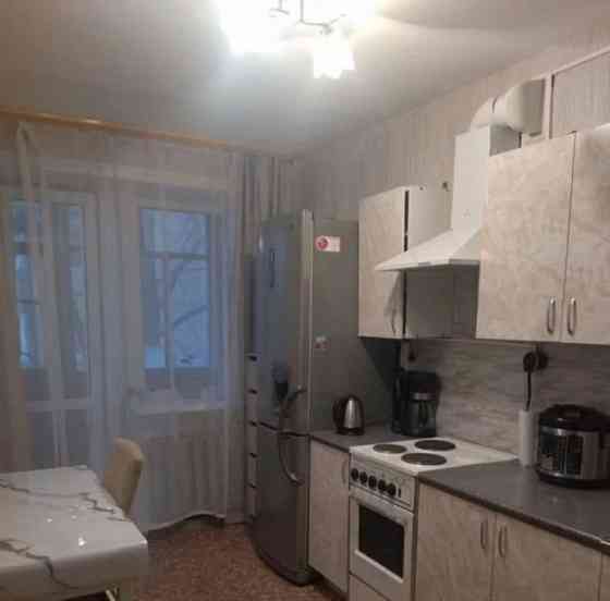 Сдам 2к кв по ул. 25 лет ркка, Ворошиловский район, 2 этаж. Донецк