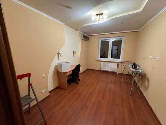 Продаю 4-х комнатную квартиру в Киевском районе, пр. Панфилова Донецк