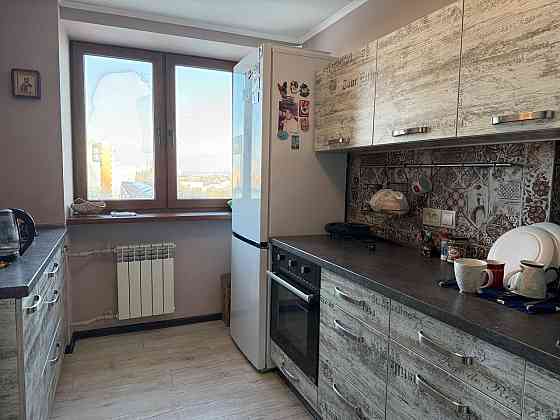 2 ком квартира Строителей 98 Мариуполь