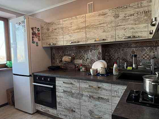 2 ком квартира Строителей 98 Мариуполь