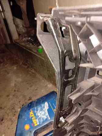 Панель радиатора(телевизор),VW Polo 5 Донецк