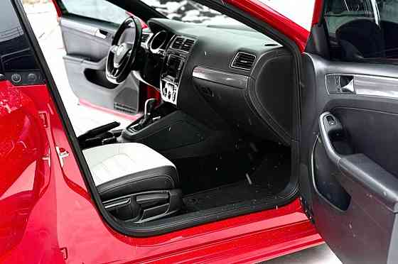 Volkswagen Jetta Sport 1.8 TSI автомат 2016 год состояние супер идеальное Донецк