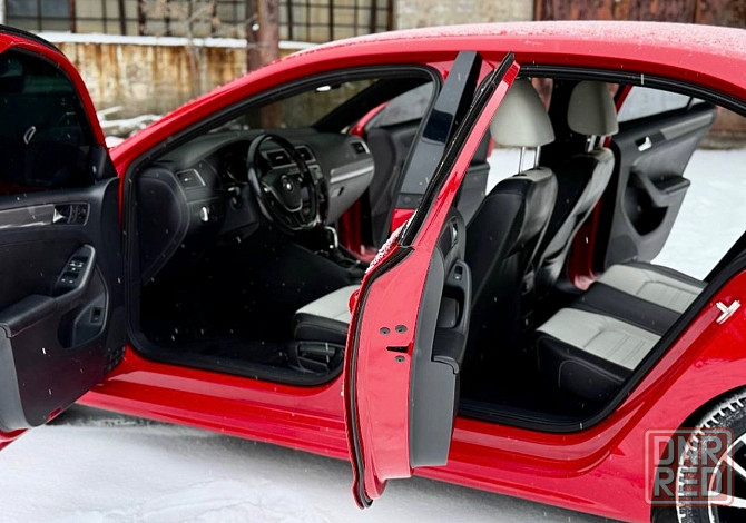 Volkswagen Jetta Sport 1.8 TSI автомат 2016 год состояние супер идеальное Донецк - изображение 7