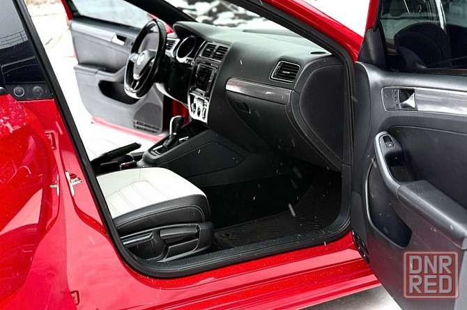 Volkswagen Jetta Sport 1.8 TSI автомат 2016 год состояние супер идеальное Донецк - изображение 5