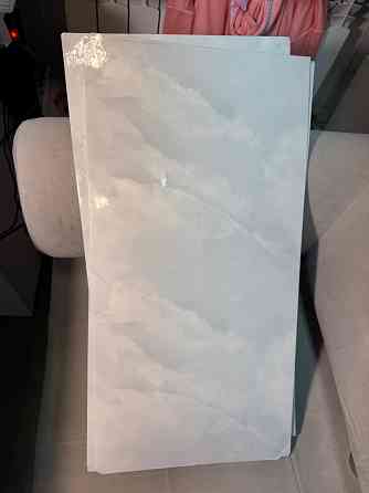 Продам самоклеящиеся водостойкие панели. Донецк