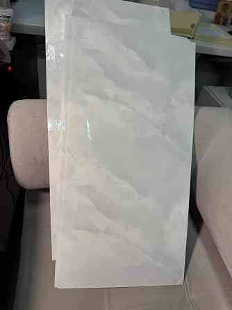 Продам самоклеящиеся водостойкие панели. Донецк