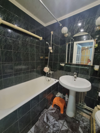 Продажа 2 комн на Донском ! Заперевальная Донецк