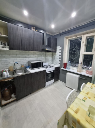 Продажа 2 комн на Донском ! Заперевальная Донецк