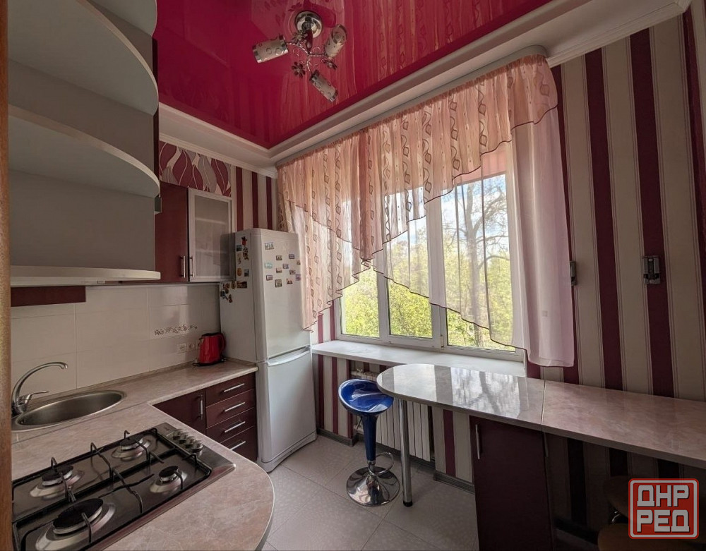 Продам сталинку 2 в центре Донецк - изображение 1
