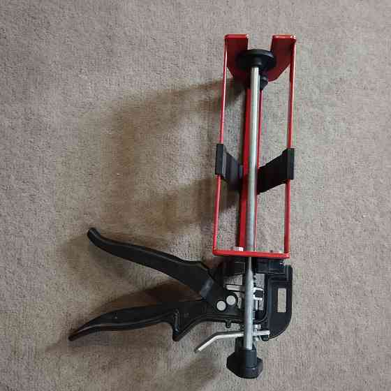 Пистолет для двухкомпонентной пены. Донецк