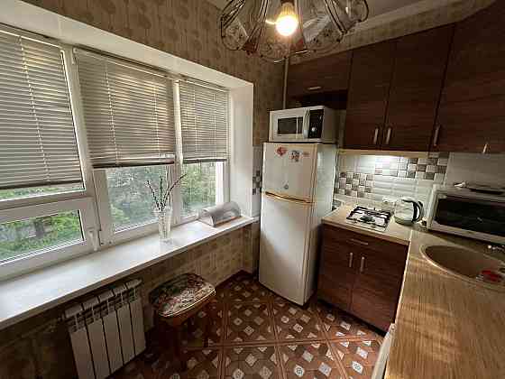 Аренда 2х Комнатной Квартиры - Ворошиловский Район -Бульвар Школьный - Вода Идёт Согласно Графику! Донецк