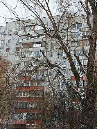 Продам 2 комн. кв. Широкий, дешево. Донецк