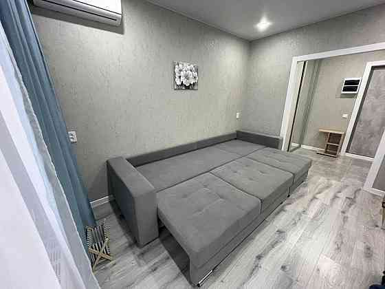 Сдается: Квартира - Студия Площадь квартиры: 38м² Квартира расположена в Буденовском районе Донецк