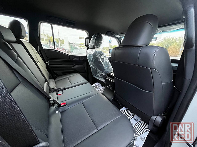 Toyota Land Cruiser Prado 2.8 AT, 2024, 50 км Луганск - изображение 6