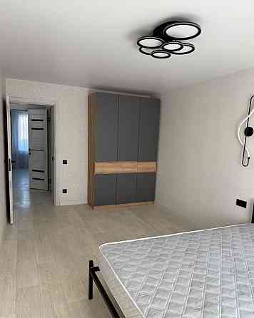 Сдаю двухкомнатную квартиру 49.0 м² этаж 3/5 город Донецк, Ворошиловский район. Донецк