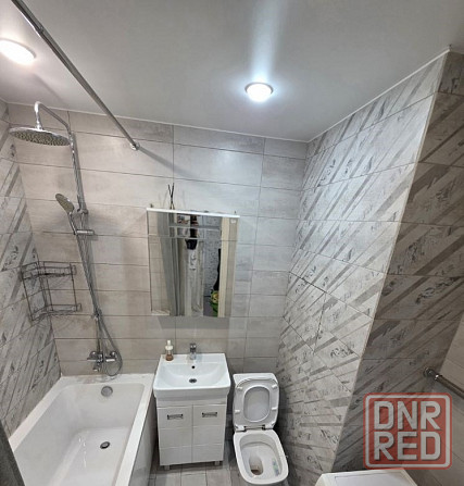 Сдаю однокомнатную квартиру в Ворошиловском районе на проспекте Ватутина Донецк - изображение 3