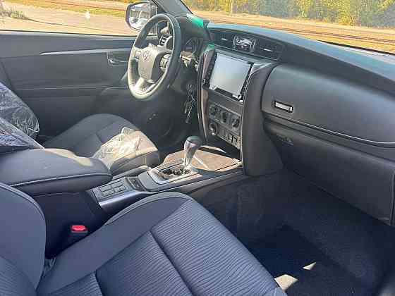 Toyota Fortuner 2.7 AT, 2022, 100 км Луганск