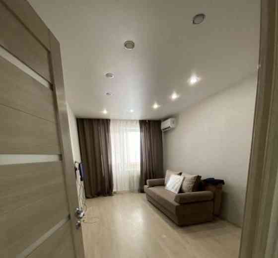 Сдаю однокомнатную квартиру 40.0 м² этаж 9/9 город Донецк, Ленинский район Донецк