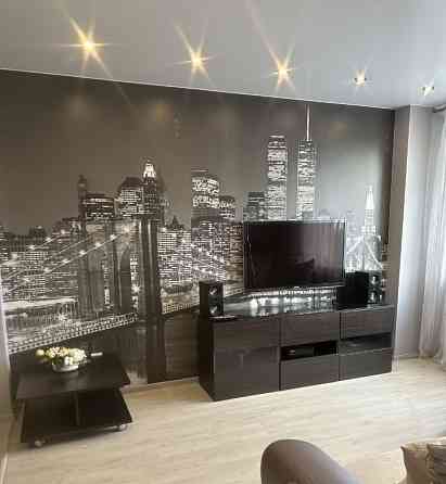 Сдается: Двухкомнатная квартира Район: Калининский район (ориентир мед. институт) Донецк