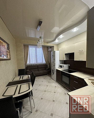 Сдается двухкомнатная квартира в Калининском районе, улица Марии Ульяновой. Донецк - изображение 1