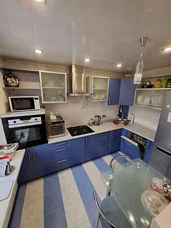 Продам 3х комнатную квартиру 8/9,59 м2.Ленинский район,. Проспект Ленинский. Донецк