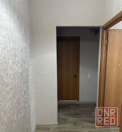 Сдаю однокомнатную квартиру в Пролетарском районе, восточный микрорайон Донецк - изображение 1