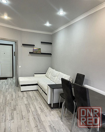 Сдаю двухкомнатную квартиру на 7 этаже многоэтажного дома в Ленинском районе с площадью квартиры 46м Донецк - изображение 1