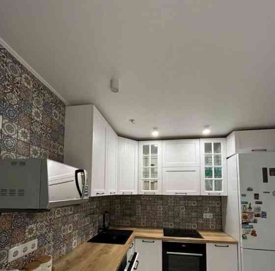 Сдаю однокомнатную квартиру 43.0 м² этаж 5 город Донецк, Ворошиловский район Донецк